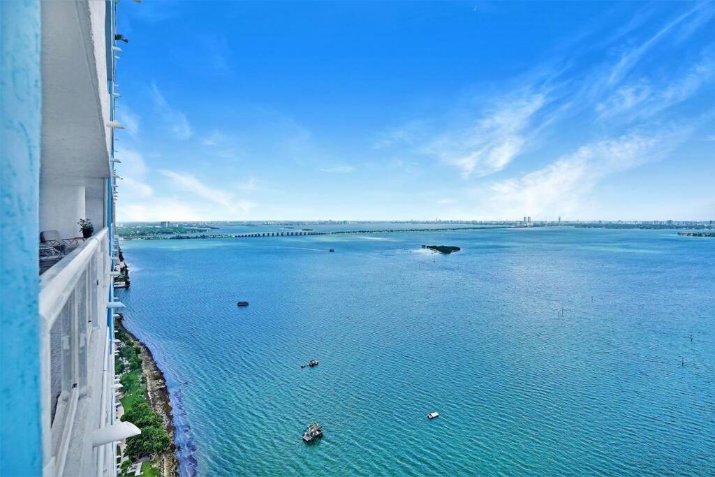 Spectacular! Penthouse With Direct Water Views! Apartment ไมอามี ภายนอก รูปภาพ